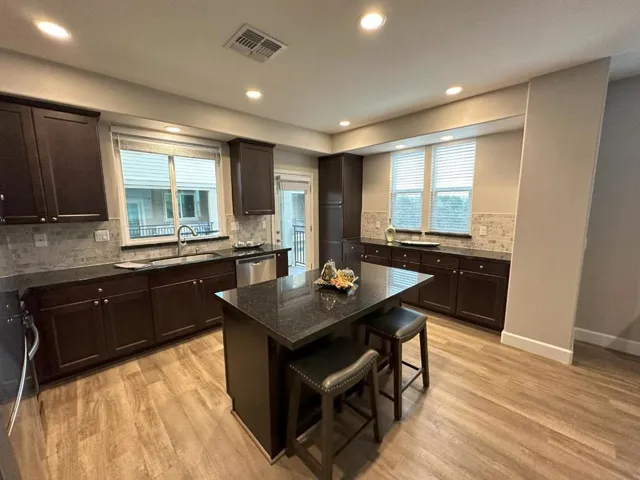 909 Tierney Place, Martinez, California 94553