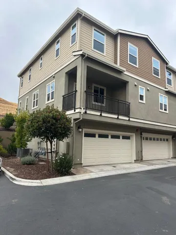 909 Tierney Place, Martinez, California 94553