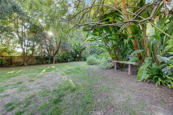 25111 Buckboard Lane, Laguna Hills, California 92653