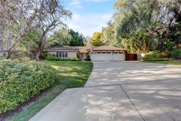 25111 Buckboard Lane, Laguna Hills, California 92653