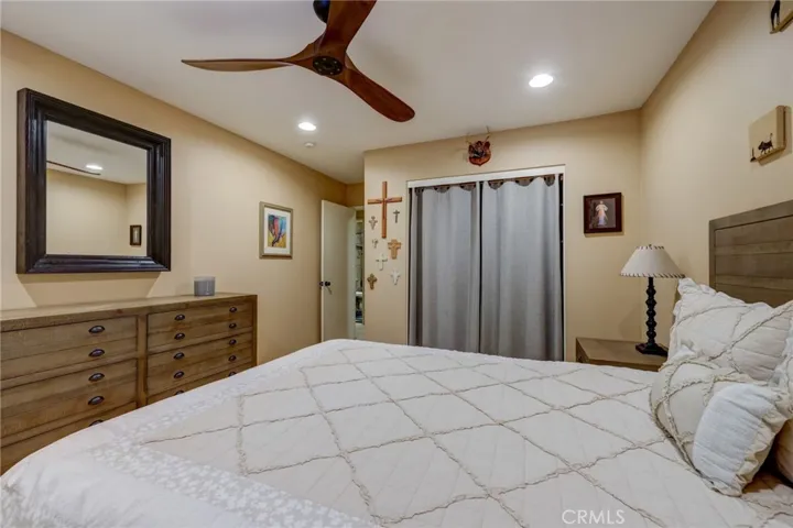 25111 Buckboard Lane, Laguna Hills, California 92653