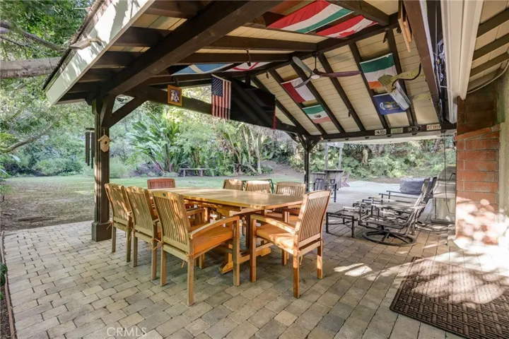 25111 Buckboard Lane, Laguna Hills, California 92653