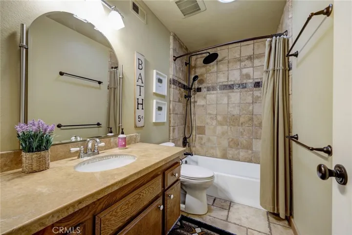 25111 Buckboard Lane, Laguna Hills, California 92653