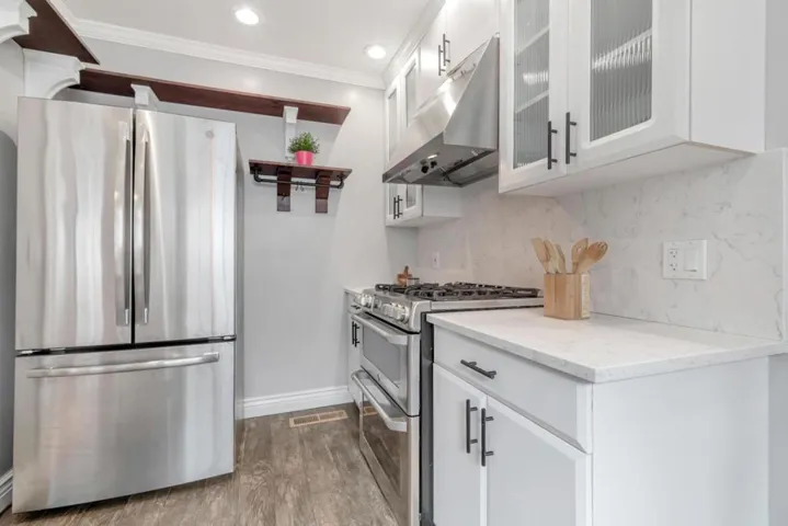 1193 Cleveland Street, Redwood City, California 94061