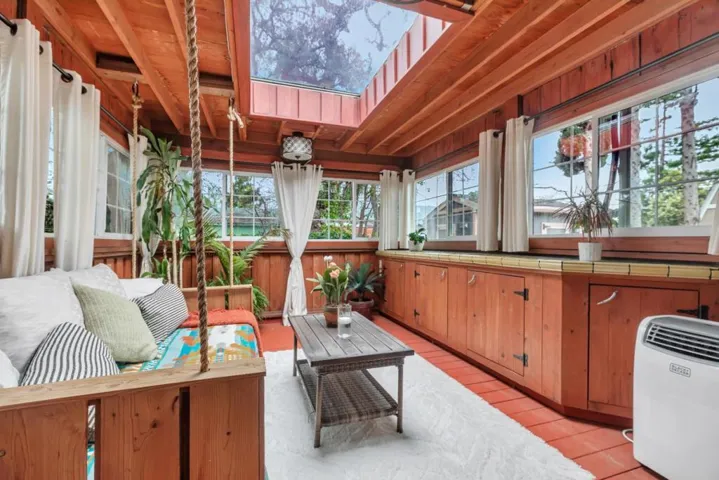 1193 Cleveland Street, Redwood City, California 94061