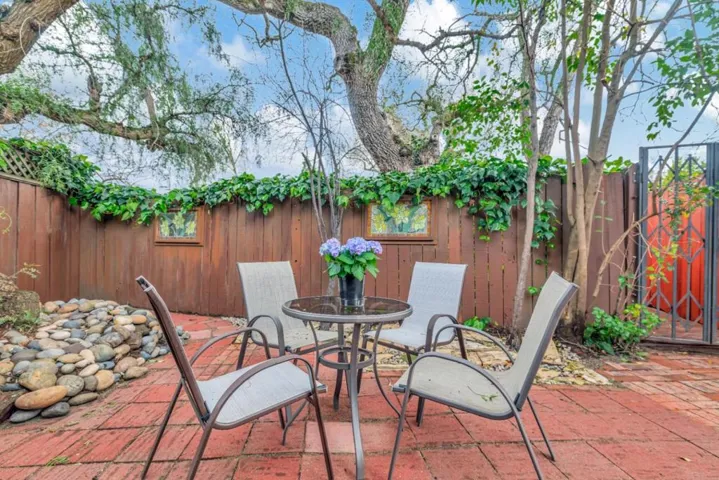 1193 Cleveland Street, Redwood City, California 94061