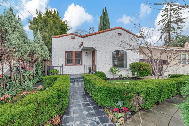 1193 Cleveland Street, Redwood City, California 94061