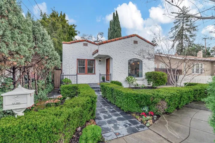 1193 Cleveland Street, Redwood City, California 94061
