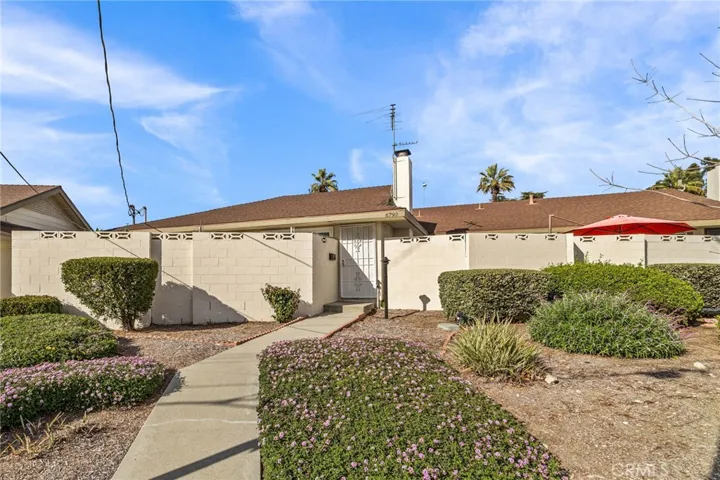 679 S Indian Hill Boulevard D, Claremont, California 91711