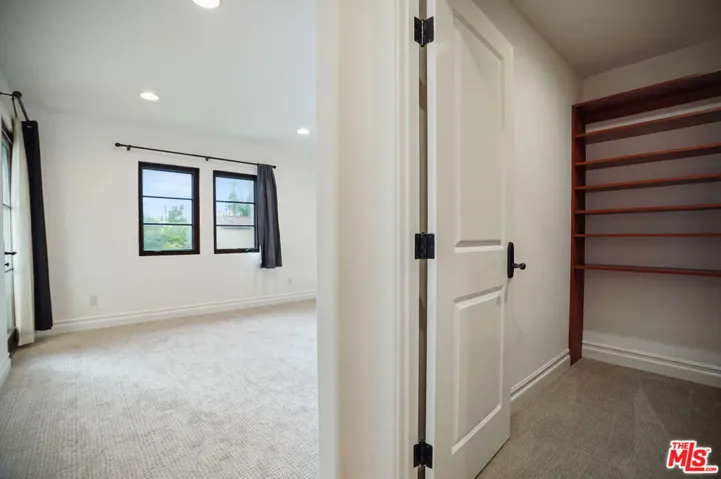10618 Rountree Road, Los Angeles, California 90064