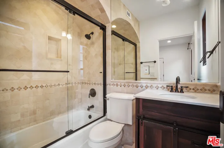 10618 Rountree Road, Los Angeles, California 90064
