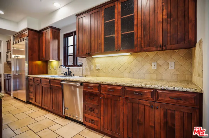 10618 Rountree Road, Los Angeles, California 90064