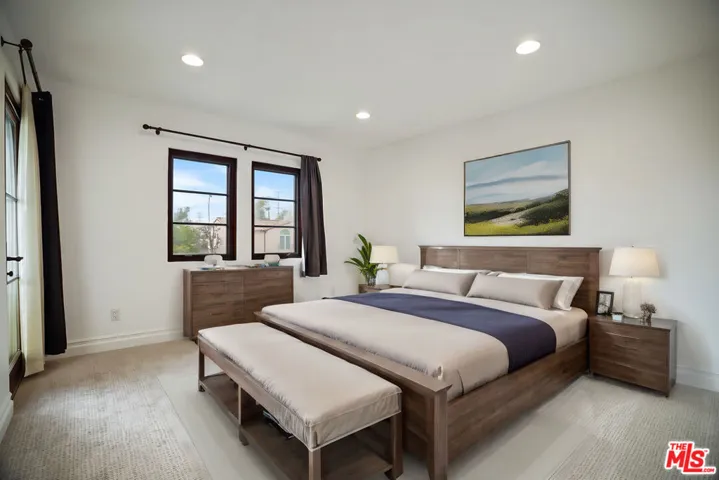 10618 Rountree Road, Los Angeles, California 90064