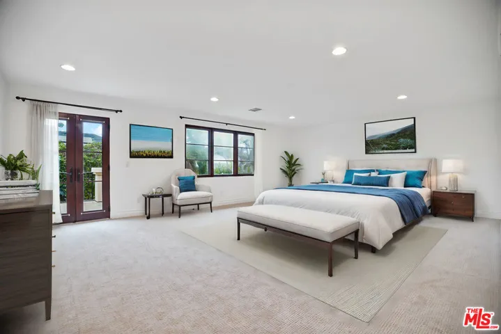 10618 Rountree Road, Los Angeles, California 90064