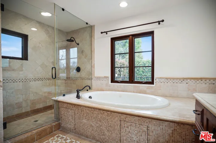 10618 Rountree Road, Los Angeles, California 90064