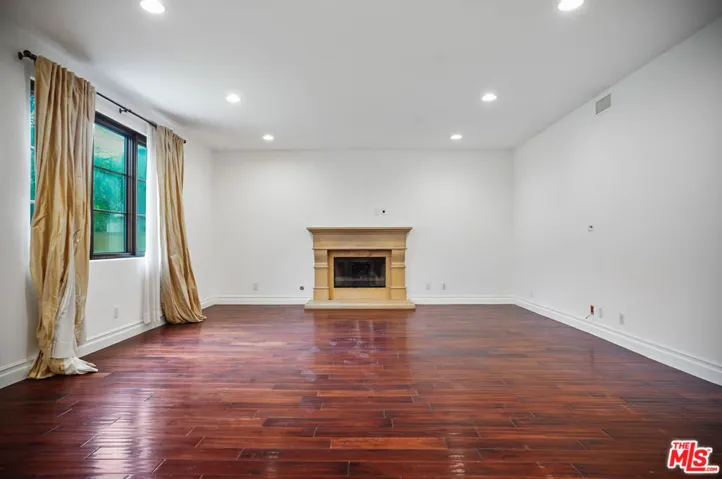 10618 Rountree Road, Los Angeles, California 90064