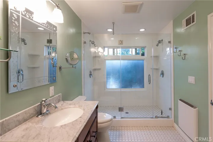 23313 Cohasset Street, West Hills, California 91304