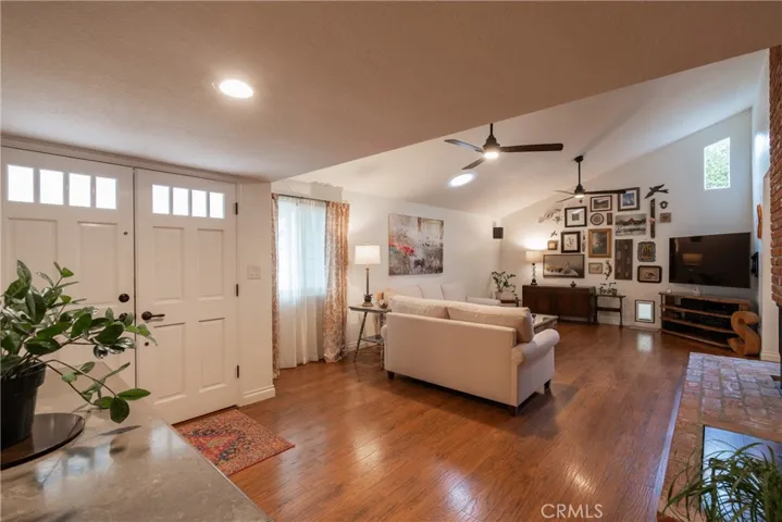 23313 Cohasset Street, West Hills, California 91304