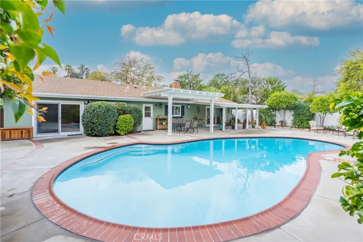 23313 Cohasset Street, West Hills, California 91304