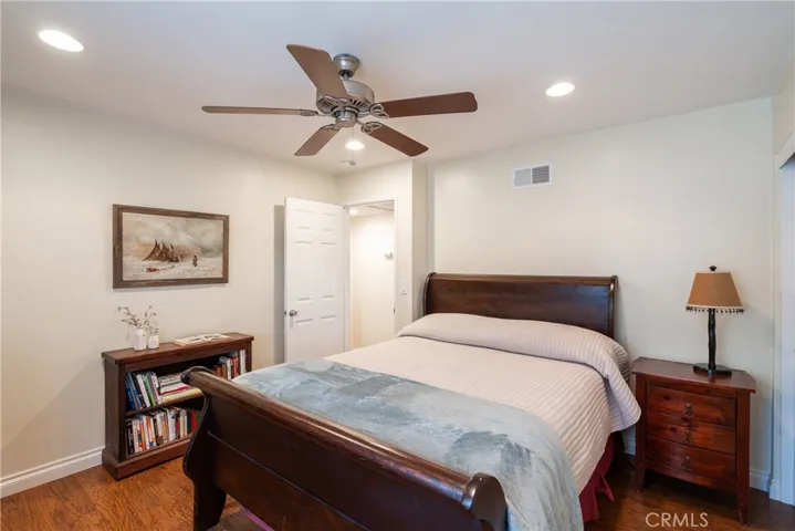 23313 Cohasset Street, West Hills, California 91304