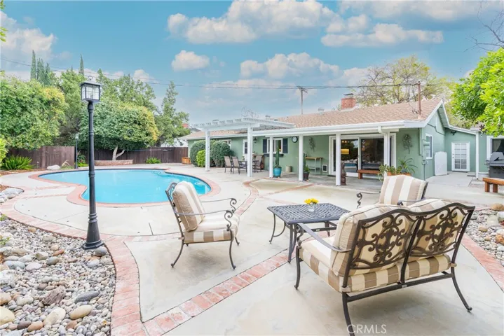 23313 Cohasset Street, West Hills, California 91304