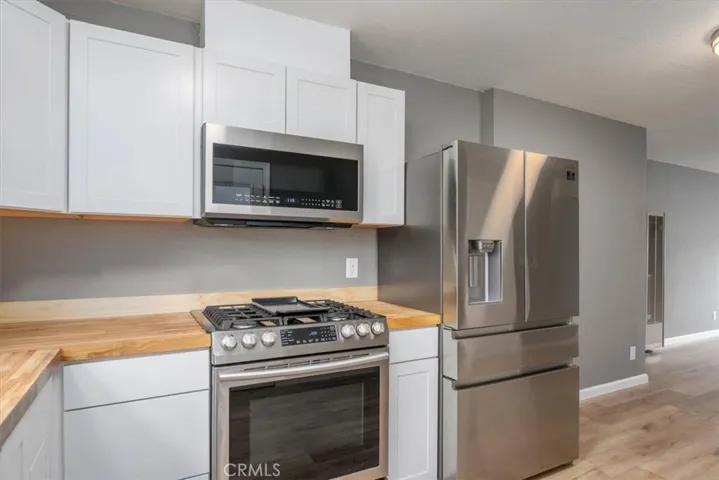 2442 Corona Street, Redding, California 96002