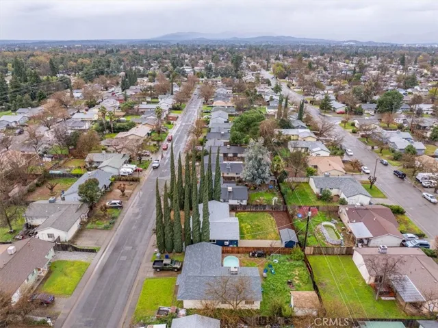 2442 Corona Street, Redding, California 96002