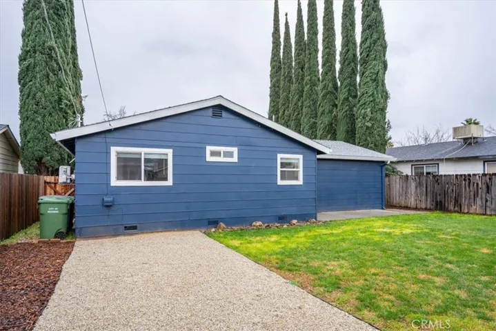 2442 Corona Street, Redding, California 96002