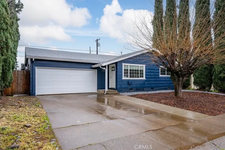 2442 Corona Street, Redding, California 96002