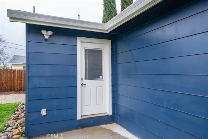 2442 Corona Street, Redding, California 96002