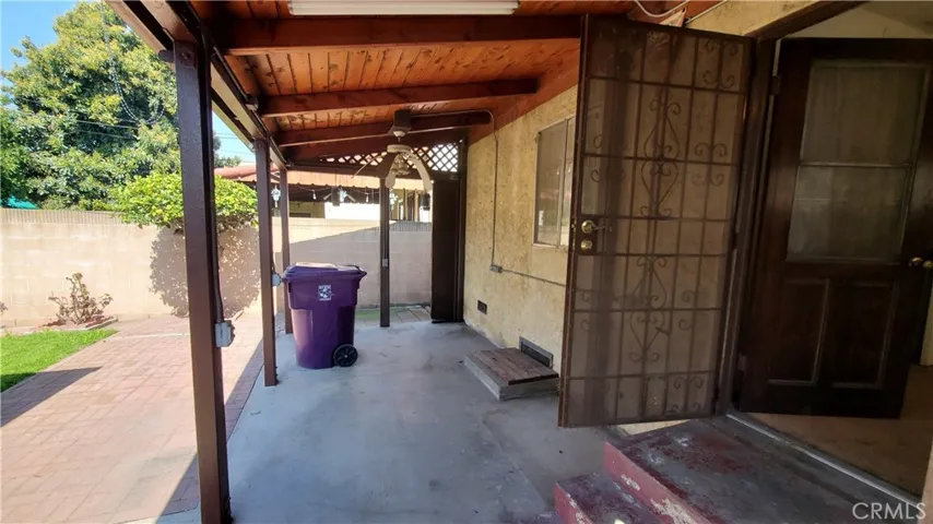 5827 Gaviota Avenue, Long Beach, California 90805