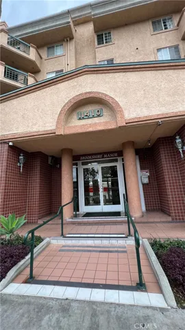 11410 Brookshire Avenue 120, Downey, California 90241