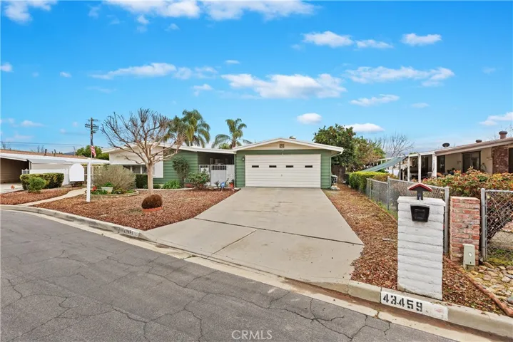 43459 Bos Circle, Hemet, California 92544