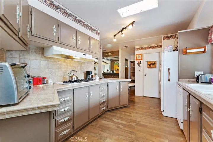 43459 Bos Circle, Hemet, California 92544