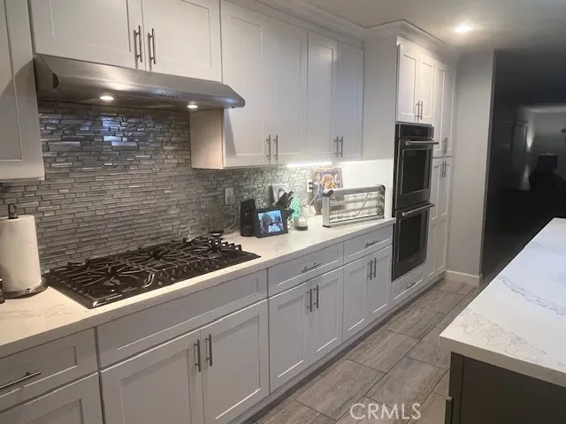 17352 La Collette Place, Yorba Linda, California 92886