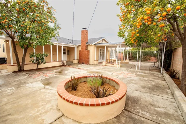 20749 Lull Street, Winnetka, California 91306