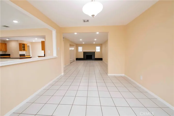 20749 Lull Street, Winnetka, California 91306