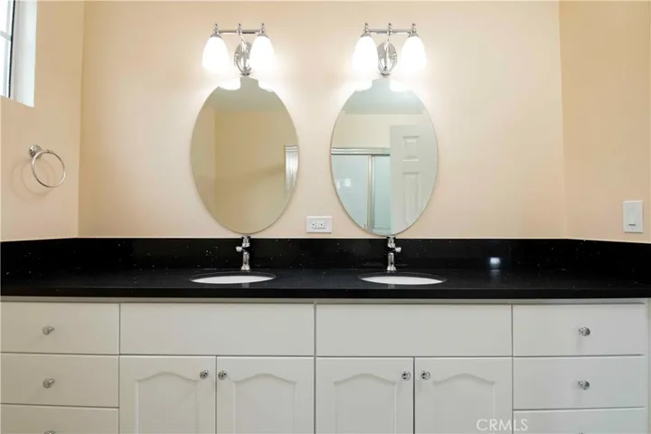 20749 Lull Street, Winnetka, California 91306