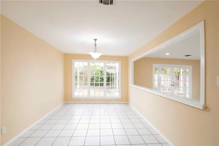 20749 Lull Street, Winnetka, California 91306