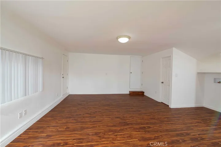 20749 Lull Street, Winnetka, California 91306
