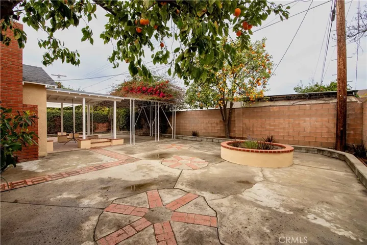 20749 Lull Street, Winnetka, California 91306