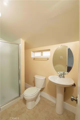 20749 Lull Street, Winnetka, California 91306