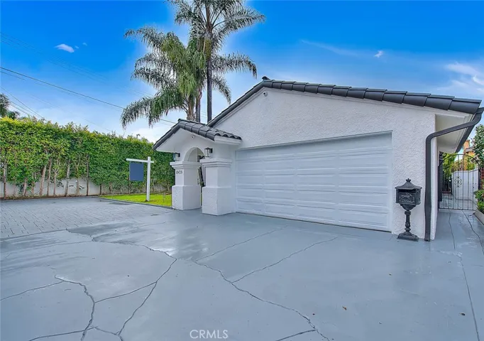 10439 Brookshire Avenue, Downey, California 90241