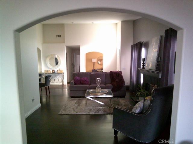 Living Rm 2