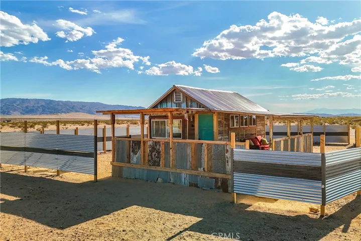 3494 Mojave Road, 29 Palms, California 92277