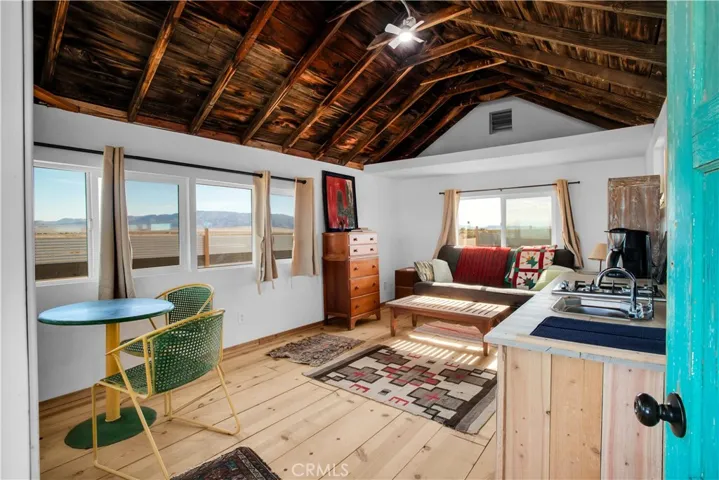 3494 Mojave Road, 29 Palms, California 92277