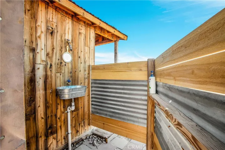 3494 Mojave Road, 29 Palms, California 92277