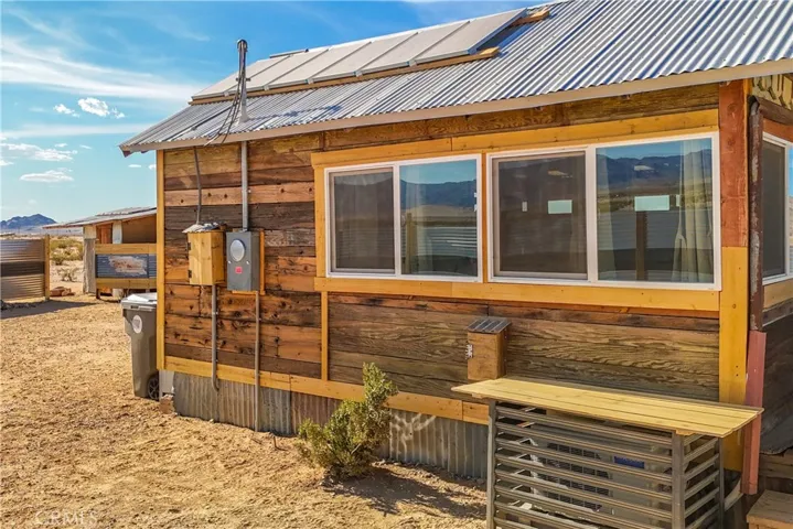 3494 Mojave Road, 29 Palms, California 92277