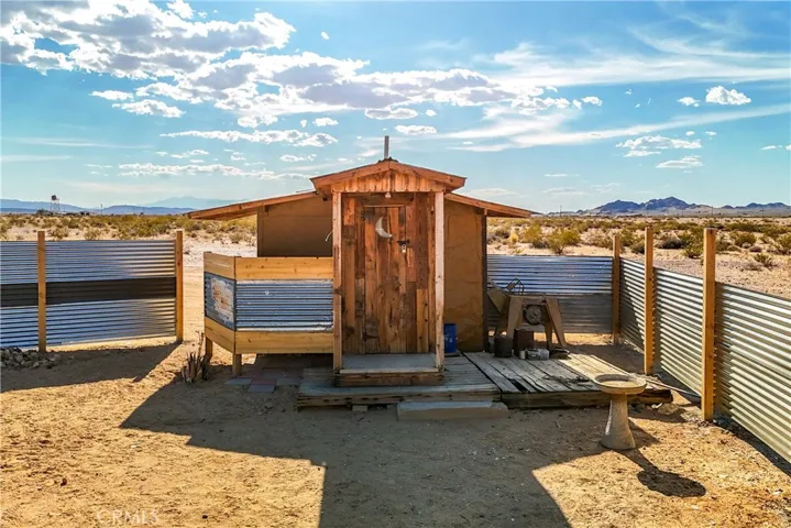 3494 Mojave Road, 29 Palms, California 92277