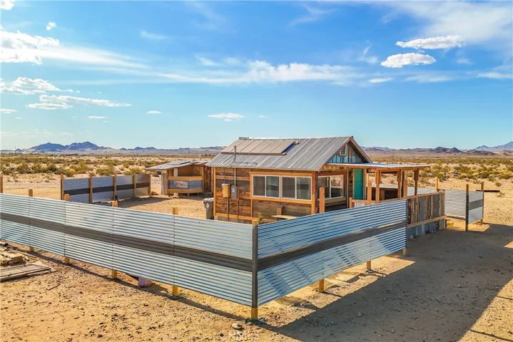 3494 Mojave Road, 29 Palms, California 92277